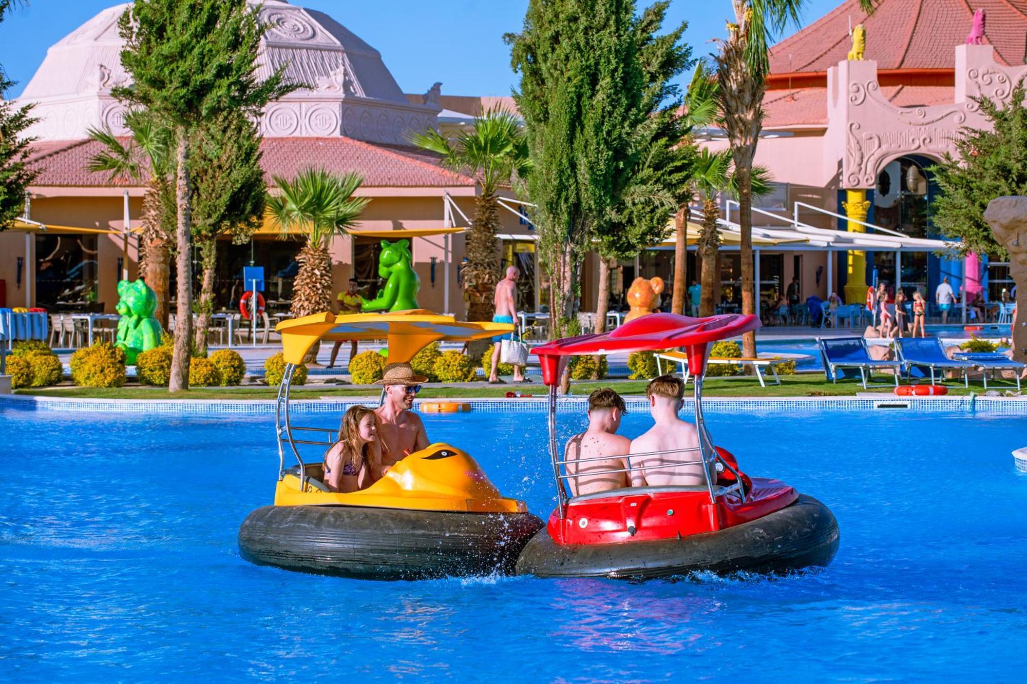 Neverland City Hurghada - Pickalbatros Esterno foto